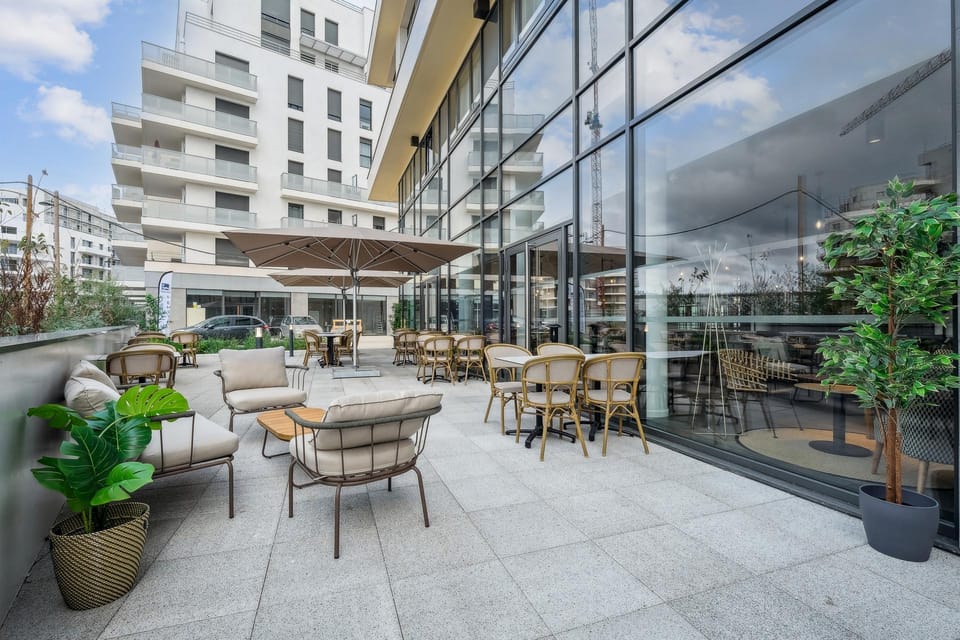 All Suites Appart Hôtel - Paris Ouest - Colombes Hotel in Île-de-France