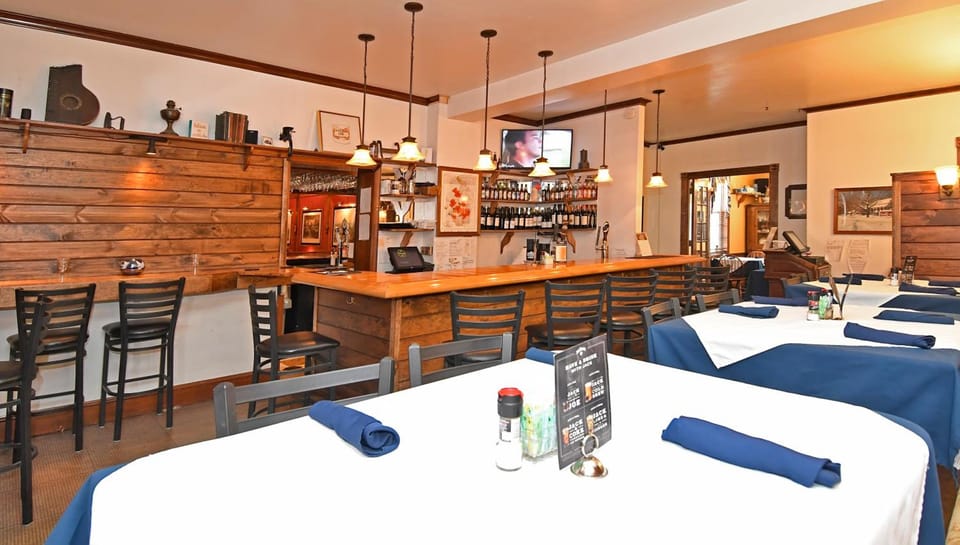 The Country Inn of Berkeley Springs Inn in Berkeley Springs