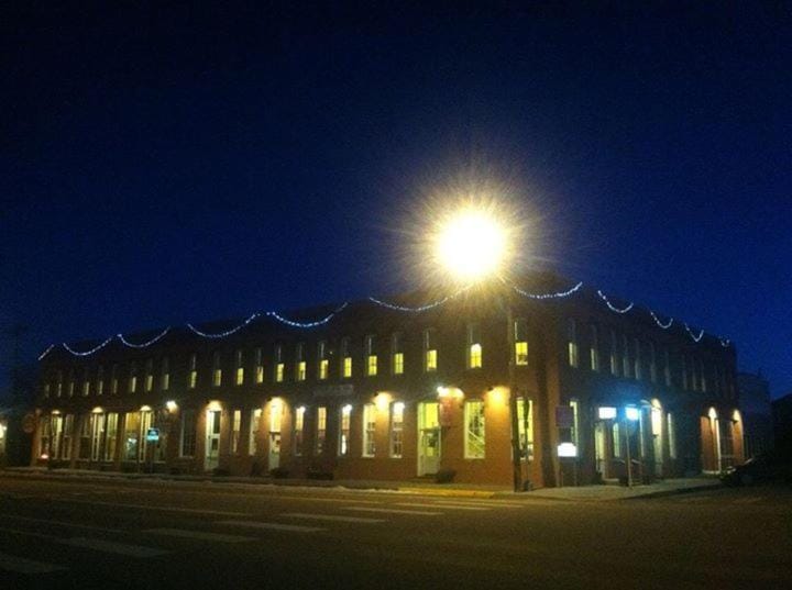 Windsor Hotel & Restaurant Hotel in Del Norte