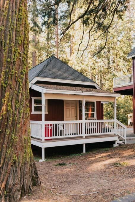 Long Barn Lodge Lodge in Calaveras County