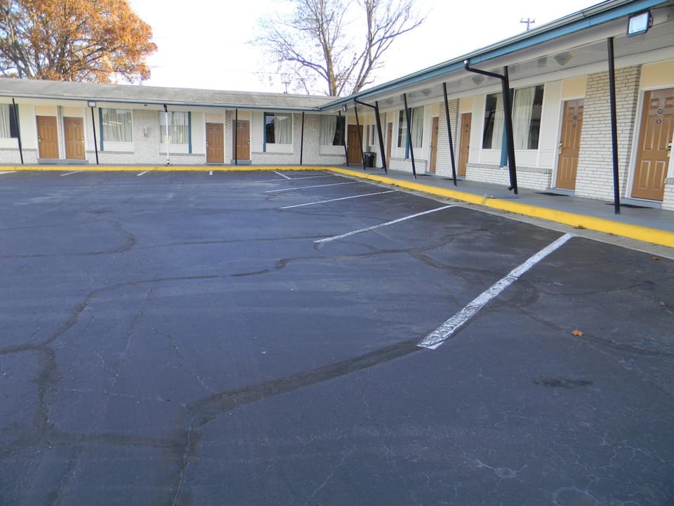 Fairfax Motel Motel in Roanoke Rapids