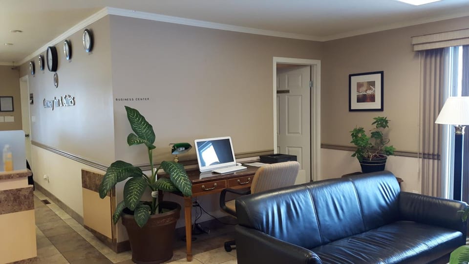 Canway Inn & Suites Motel in Manitoba