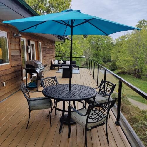 Hummingbird B&B Hotel in Gabriola