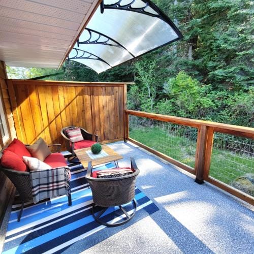 Hummingbird B&B Hotel in Gabriola