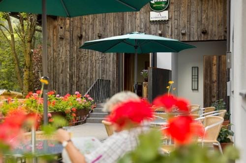 Alfonsstuberl - Ferienwohnungen & Restaurant Hotel in Trentino-South Tyrol