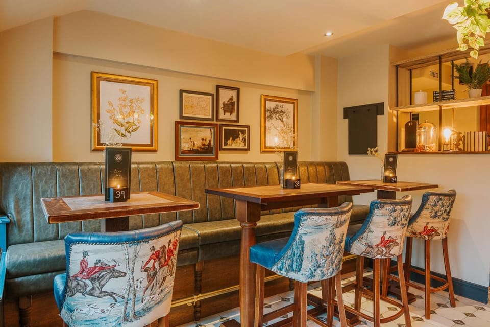 Grouse & Claret, Matlock by Marston's Inns Hotel in Derbyshire Dales District