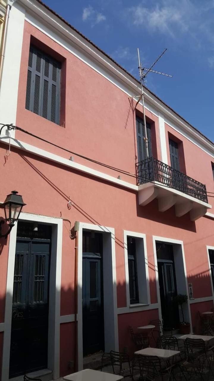 Alley Rooms Inn in İzmir Province