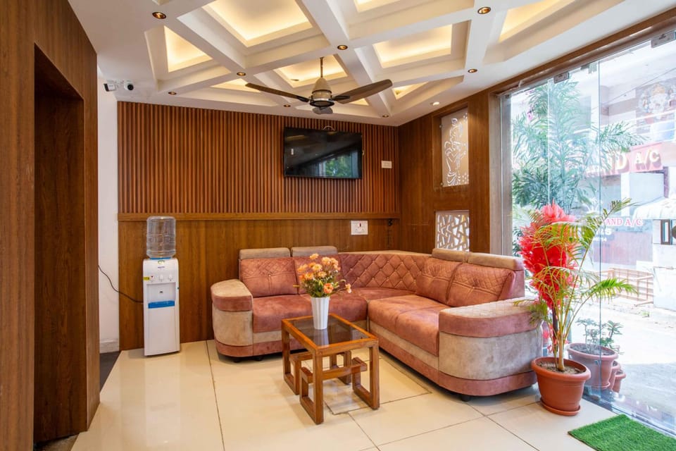 Hotel Surya Empire Hotel in Sri Lanka