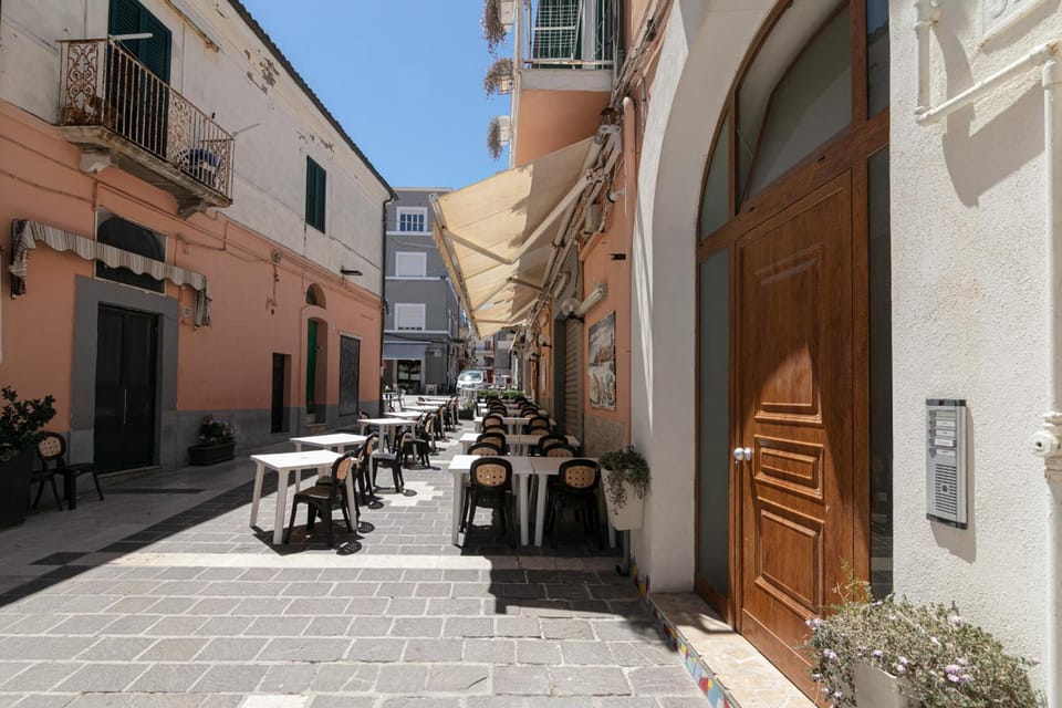 DeA ApartRooms Hotel in Termoli