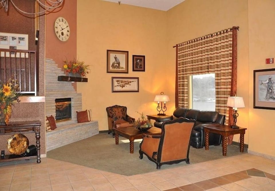 Ruidoso Mountain Inn Hotel in Ruidoso