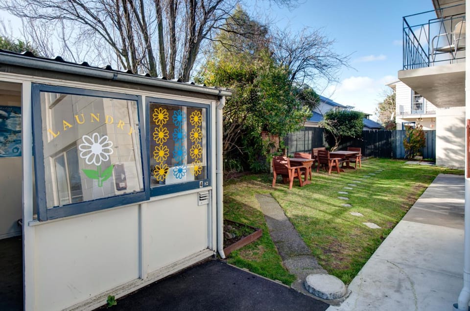 85 on Bealey Hostel in Christchurch