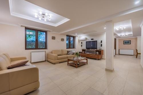 Villa Botanicus Hotel in Budva Municipality