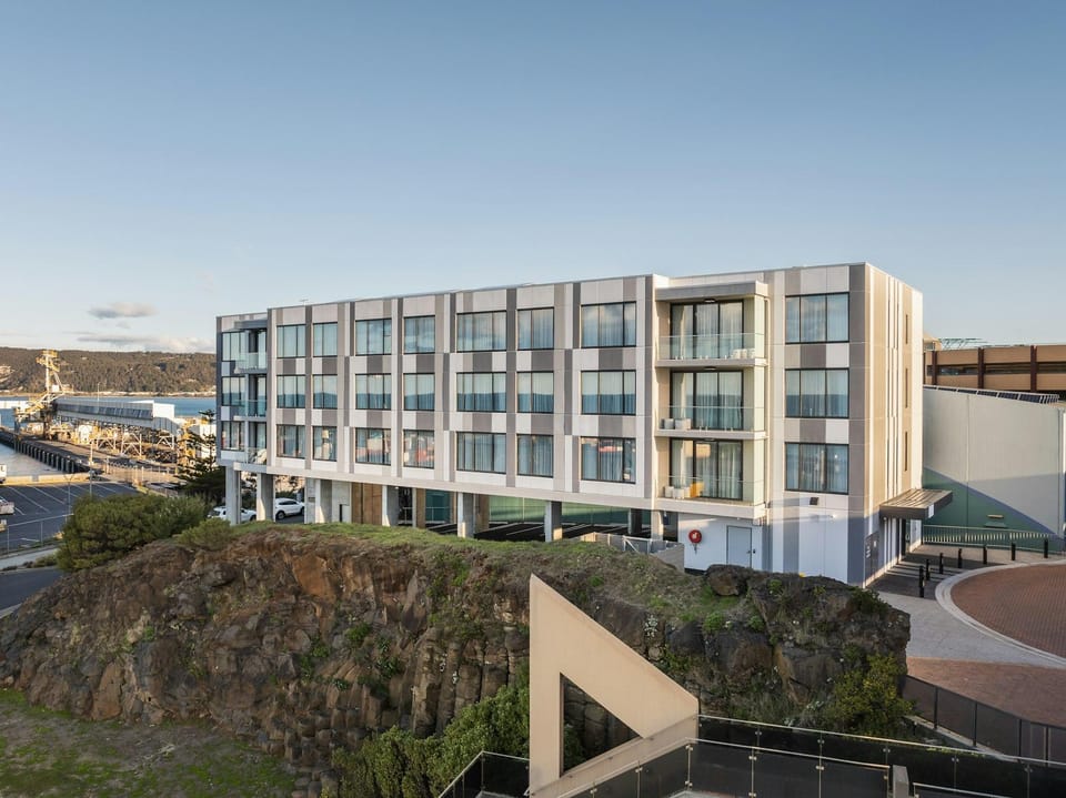 One North Terrace Hotel in Burnie