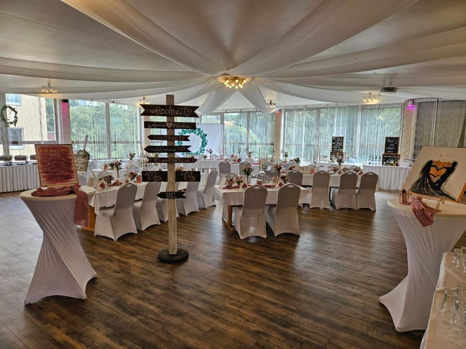 Hotel-Restaurant Thuringer Hof Hotel in Thuringia, Germany