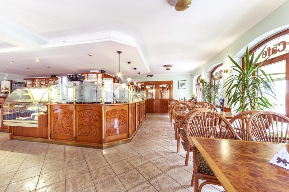 Hotel Burgas Hotel in Saxony-Anhalt, Germany