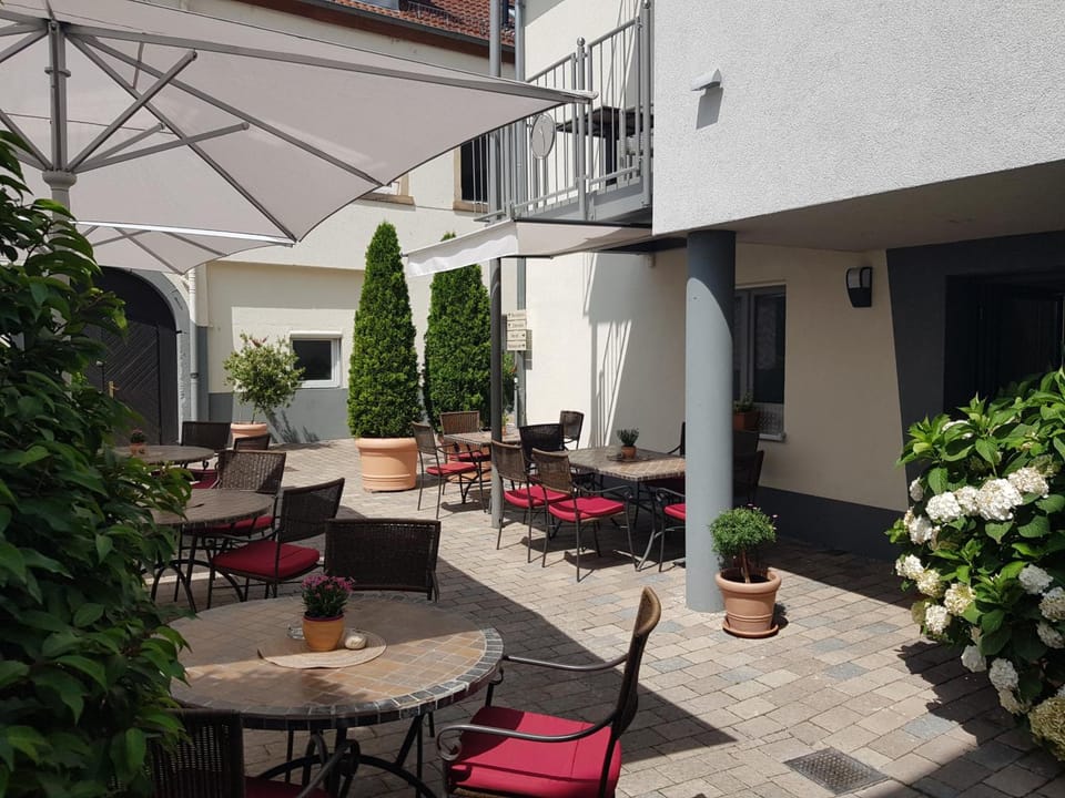 Hotel-Restaurant Pfalzer Hof Hotel in Rhineland-Palatinate