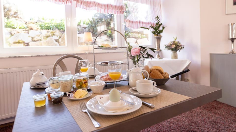 Castell Hotel & Restaurant Hotel in Rhineland-Palatinate