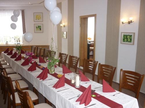Hotel Waldhaus-Hutzelhoh Hotel in Thuringia, Germany
