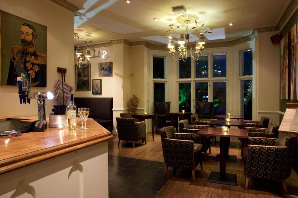 Wrexham Llyndir Hotel by Belvilla Hotel in Wales