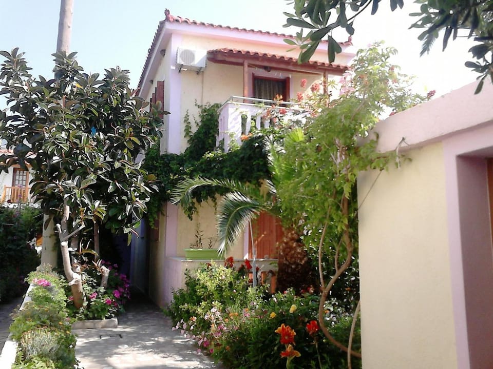 Smaragda Hotel Hotel in Samos, Greece