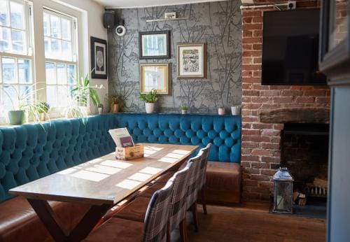 Trents by Greene King Inns Inn in Chichester