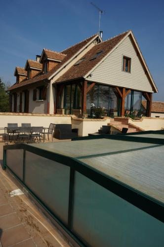 Le Petit Chaton Hotel in Centre-Val de Loire
