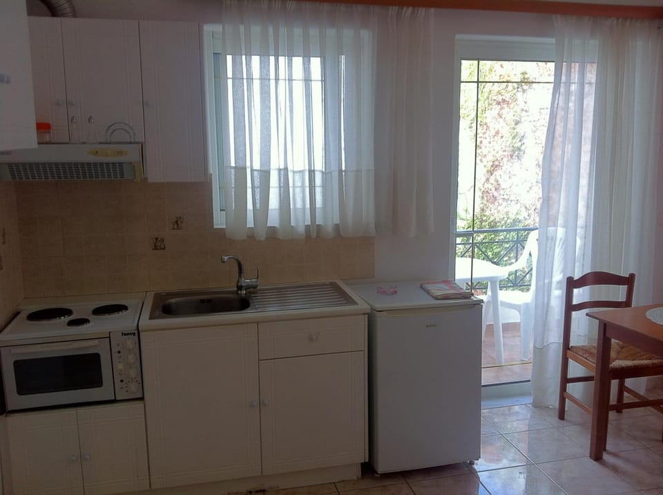 Agalos Studios Hotel in Euboea