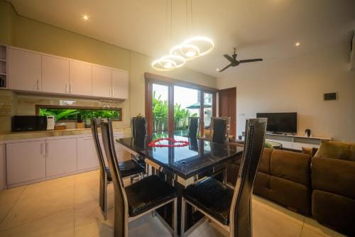 Alvana Villa Canggu Hotel in North Kuta
