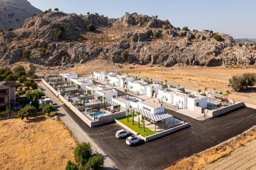 Zen Club Luxury Villas Hotel in Kolympia