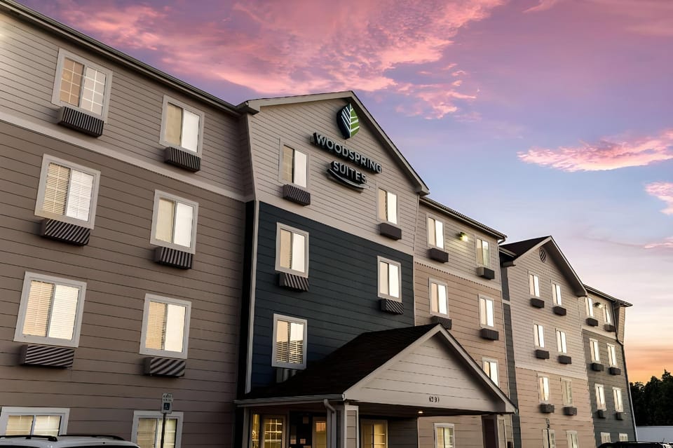 Extended Stay America Select Suites - Springdale Hotel in Springdale