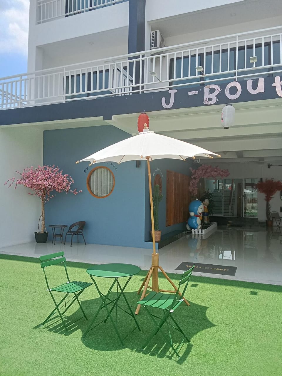 J-Boutique Hotel in Laos