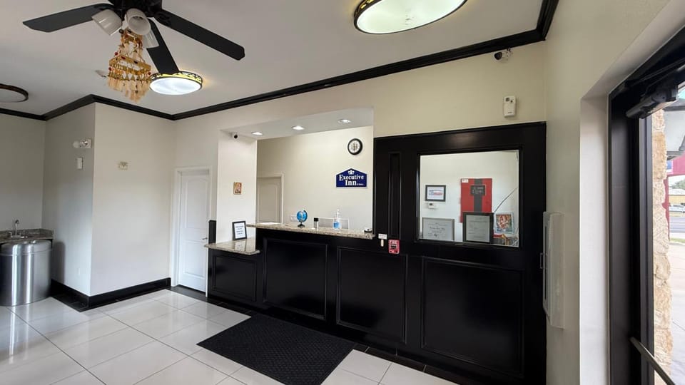 Executive Inn and Suites Motel in Texas