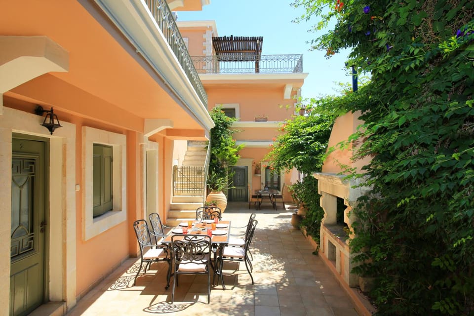 Villa Pasiphae Hotel in Crete
