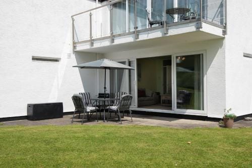 Harbour Reach - Close to Beach, Parking Hotel in Saundersfoot