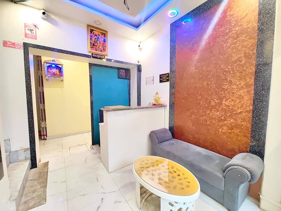 Goroomgo Vrrinda Home Stay Varanasi Indian Only Hotel in Varanasi