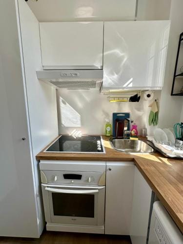 Entire Appartement-moderne  Paris-CDG-le bourgety Hotel in Drancy