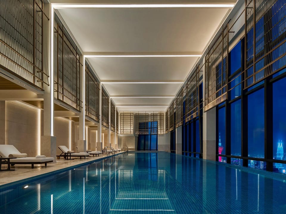 Swimming pool