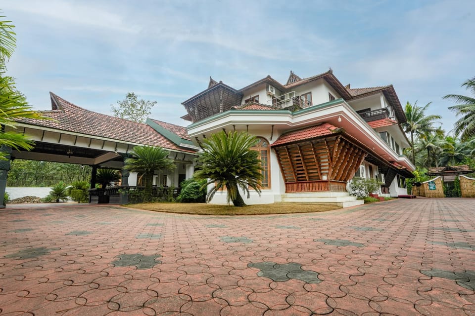Palette Resorts- Tapovan Green County Hotel in Kerala