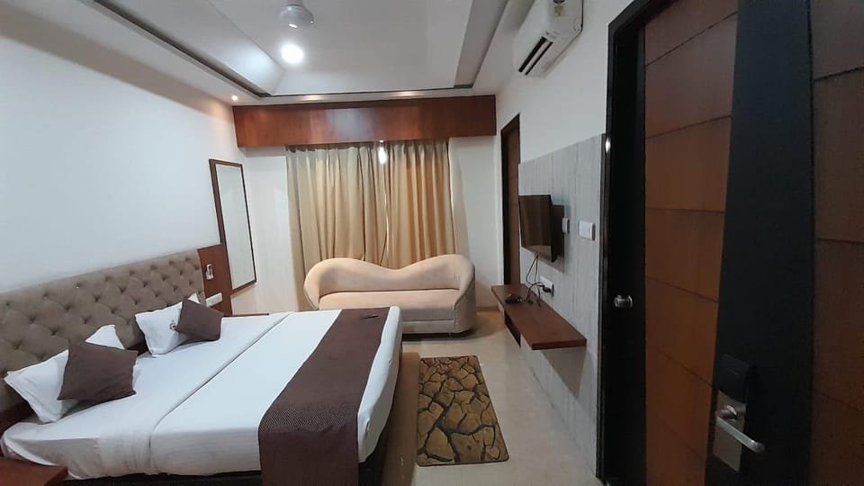 Hotel Maa Sharda Palace Hotel in Rajasthan