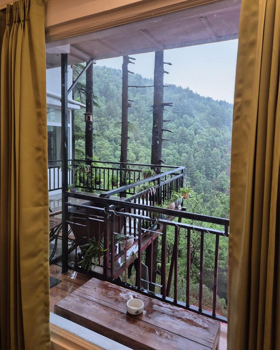 The Coverpage Boutique Stays Mussoorie Hotel in Uttarakhand