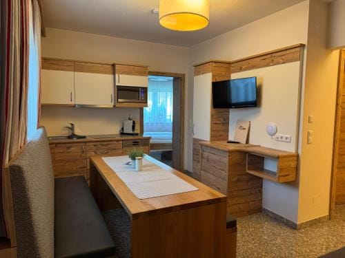 Boutique Apartment BERGLIEBE, ski in-out Hotel in Saalbach-Hinterglemm