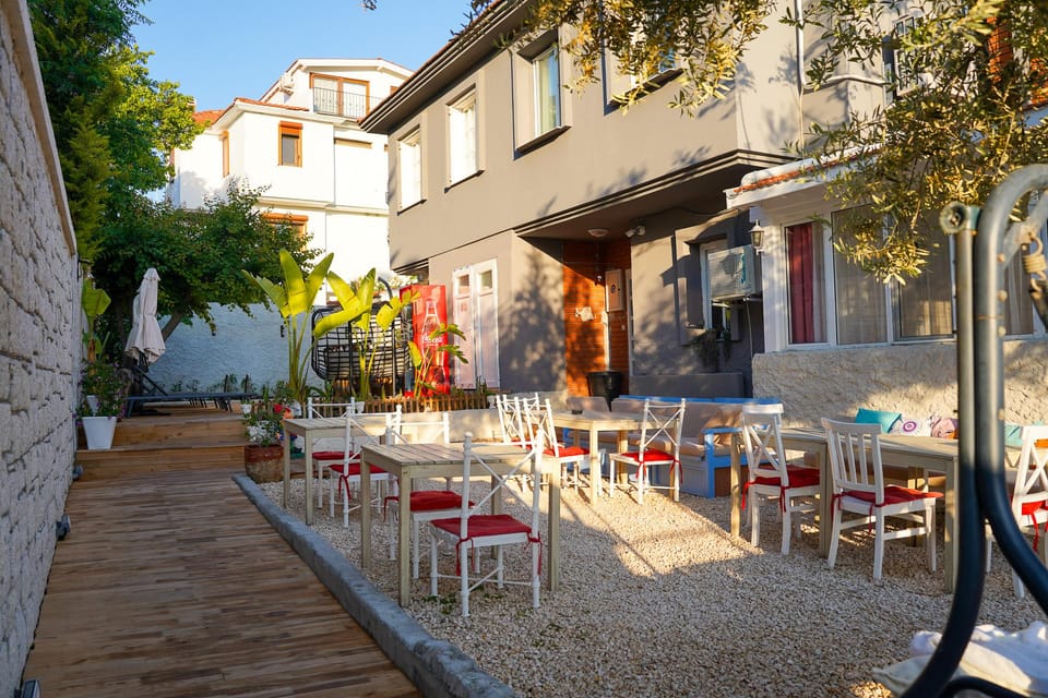 Kekik Alaçatı Otel Catina Hotel in Alaçatı