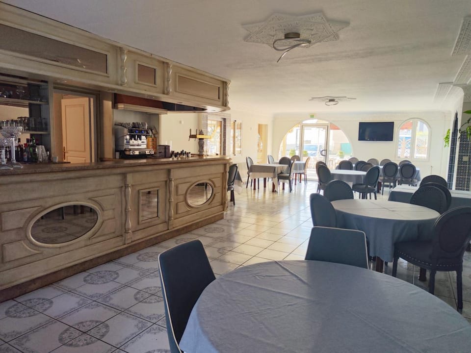 Hotel-Restaurant le Commerce Hotel in Occitanie