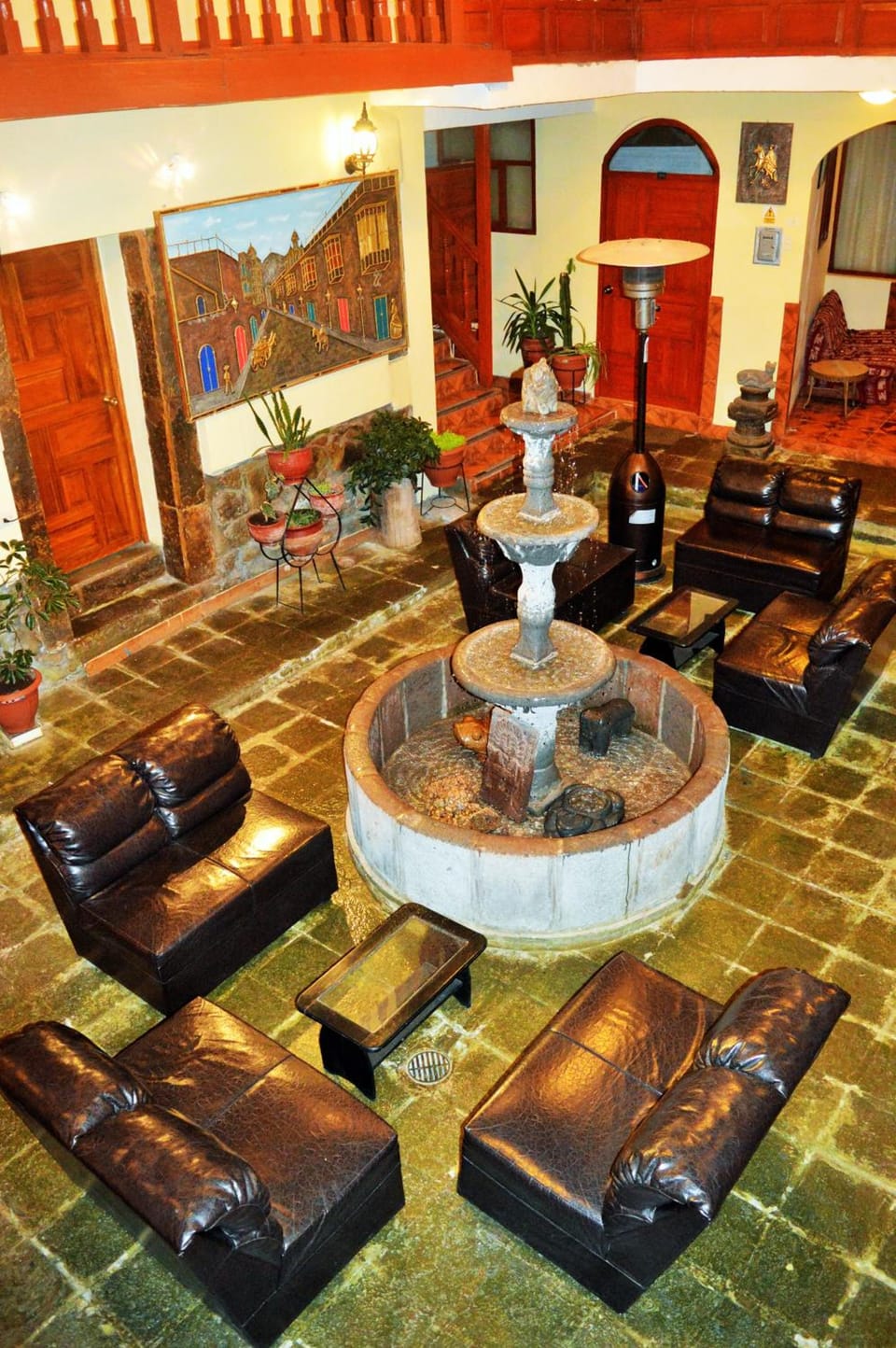 Shared lounge/TV area