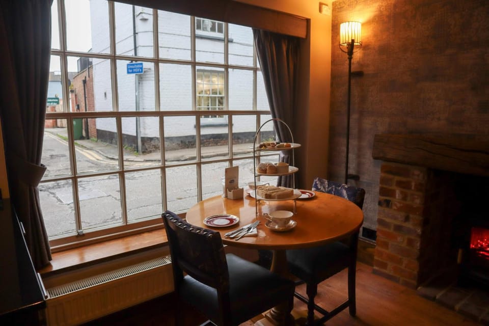 The George Hotel Hotel in South Oxfordshire District