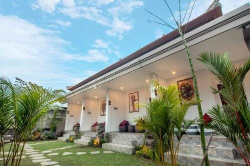 Junna House Ubud by Prasi Hotel in Payangan