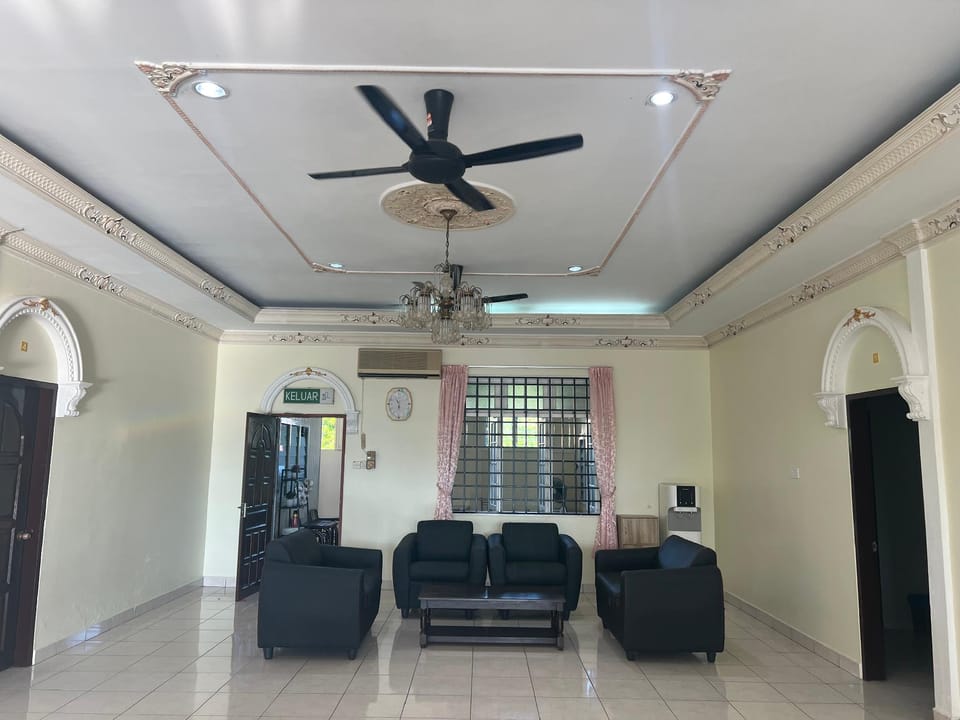 Zaman Sejahtera Inn Pengkalan Chepa Hotel in Malaysia