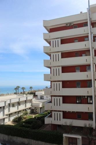 Pranayama Sea View Hotel in Bari