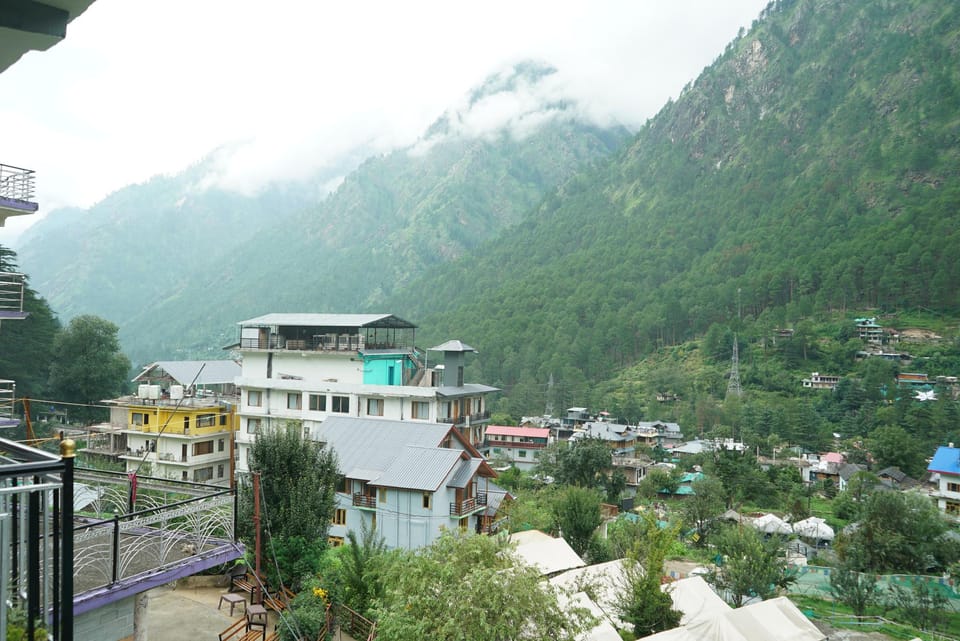 Hoteal ApplePie Hotel in Himachal Pradesh