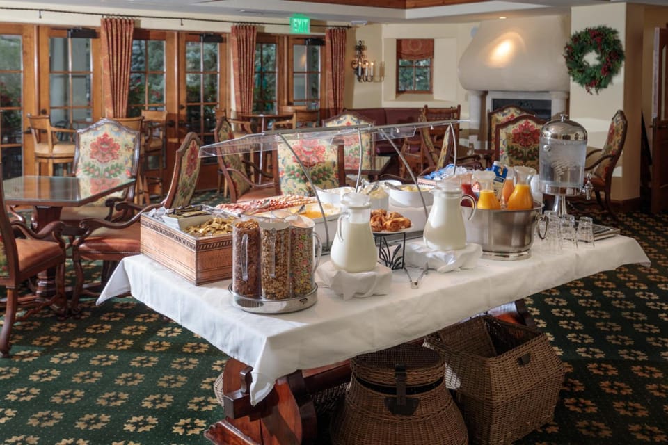 Austria Haus, a Destination by Hyatt Hotel Hotel in Vail